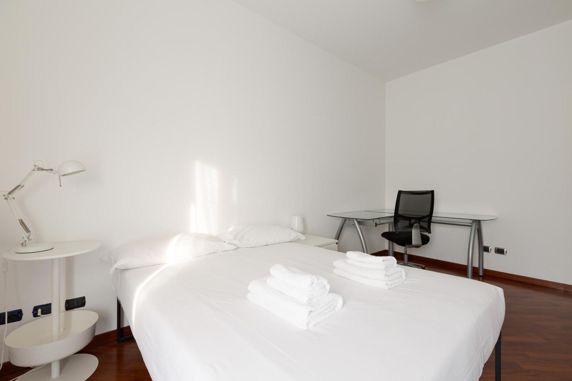 Mm Istria White Apartment Milan Bagian luar foto