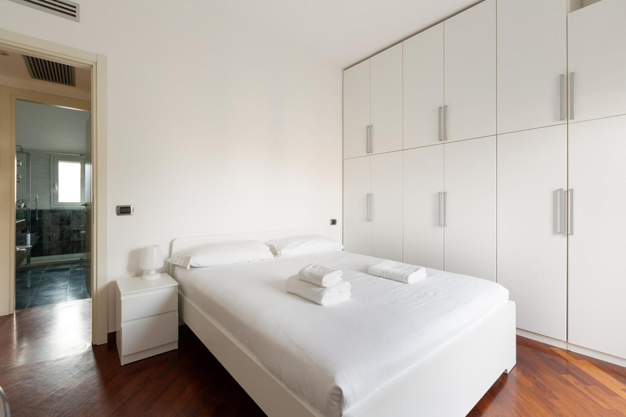 Mm Istria White Apartment Milan Bagian luar foto